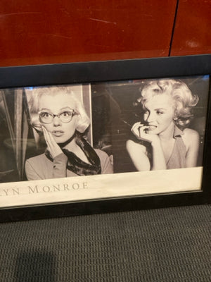 Black/White Marilyn Monroe Framed Art