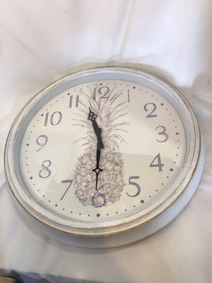 White Plastic Pineapple Clock