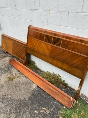 Full Vintage Wood Waterfall Brown Bed