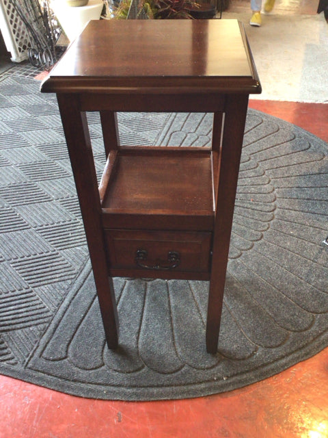 PIER 1 Side Wood 1 drawer Tiered Brown Table