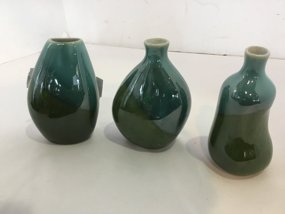 Set of 3 Green Vase