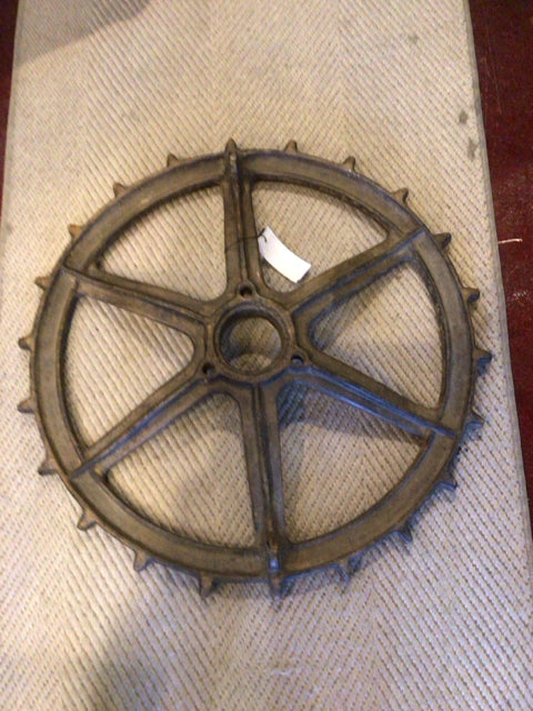 Industrial Metal Wheel Rust Wall Decoration Art