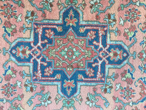 Karastan Muted Wool Medallion Rug