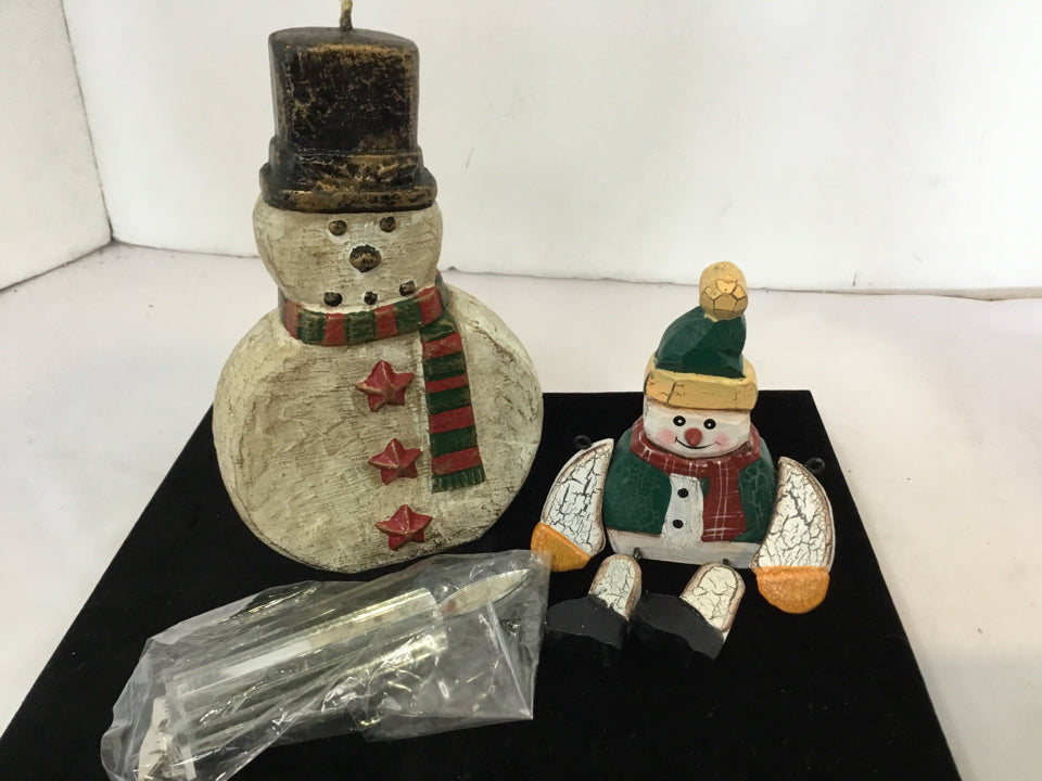 Christmas White/Green Wood Snowman Figure Holiday Item