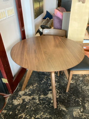 Walnut Hoft Home Modern Table 27Q7SPGL