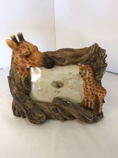 Picture Frame Brown/Orange Resin Giraffe Frame