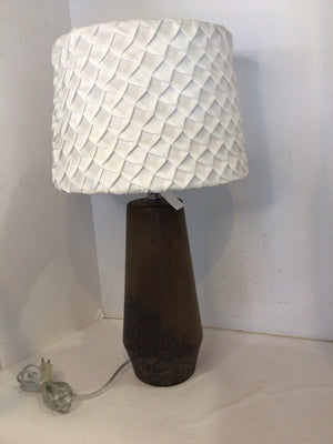 Brown/White Metal Lamp
