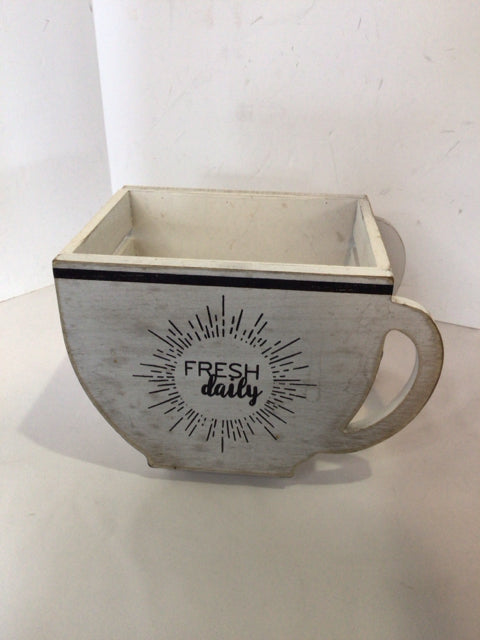 White/Black Wood Coffee Planter