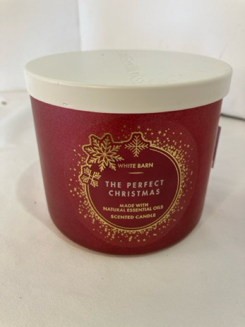 Bath & Body Works Christmas Red Candle Holiday Item