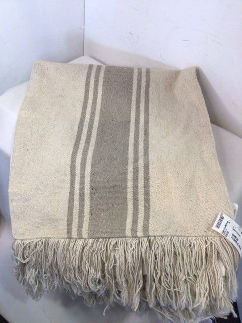 Cream/Gray Cotton Table Runner