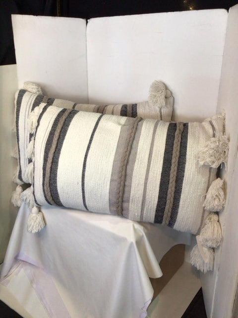 Pair White/Gray Stripe Pillow Set