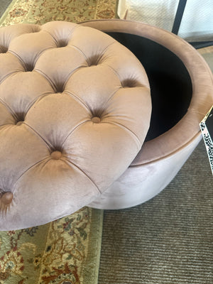 Havenly Storage Pink Velvet Round FootStool/Ottoman AVGXG8X2