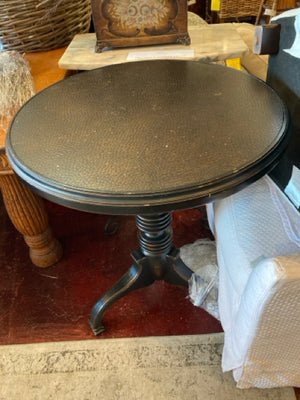 Pedestal As Is - Chip Round Brown Table