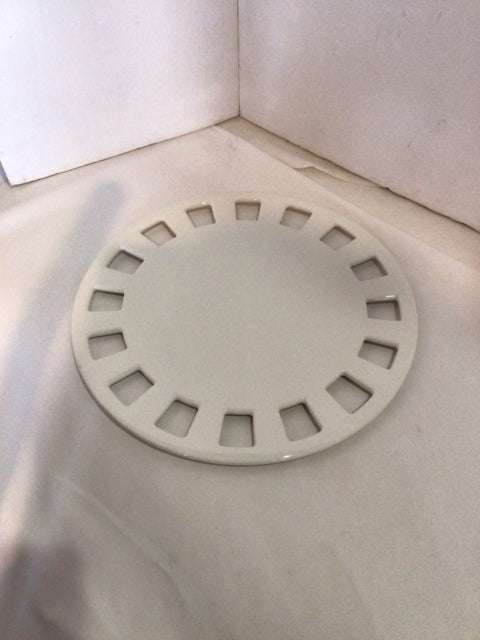 White Ceramic Circle Plate