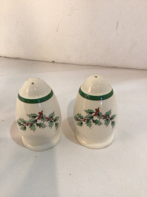 Spode Christmas White/Green Salt & Pepper