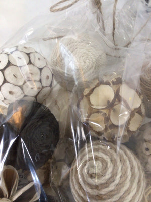 Cream Mixed In Bag Ball