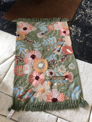 Magaschoni Home Throw Cotton Floral Rug