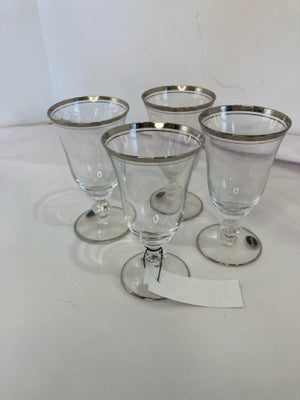 Set of 4 Clear Glass Goblet Glasses