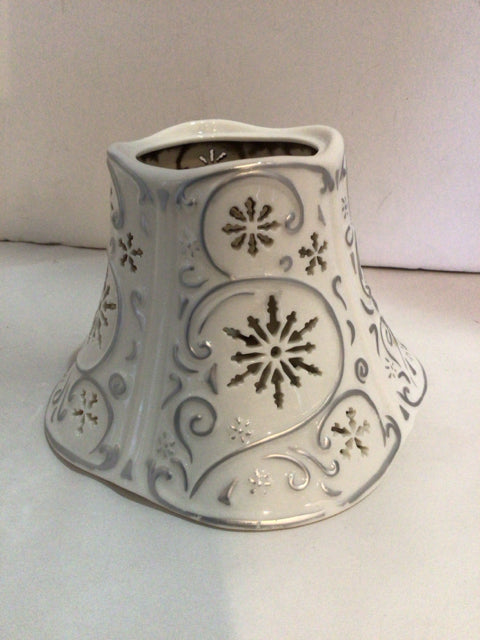 Yankee Candle White Ceramic Snowflake Holiday Item