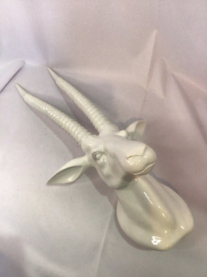 Hanging Resin Antelope White Wall Decoration