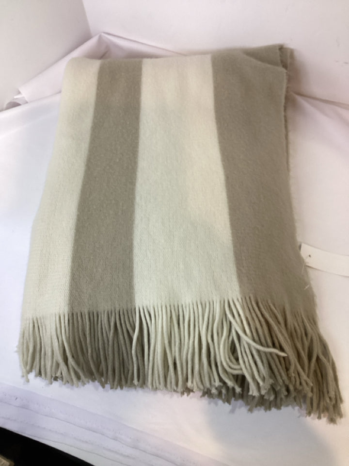 Magaschoni Home Beige/Cream Chenille Striped Throw