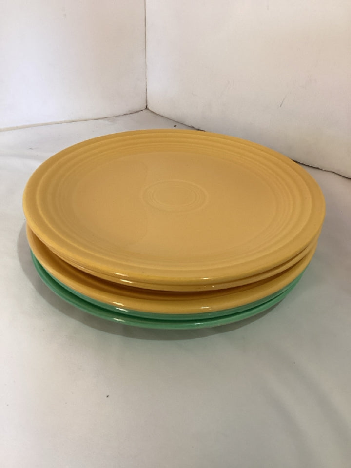 Fiestaware Vintage Set of 5 Green/Yellow Ceramic Plate Set