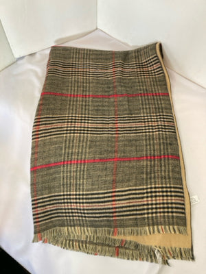 Polyester Gray/Red Checkered Scarf