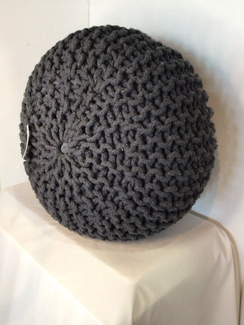 Knit Chunky Blue Ottoman