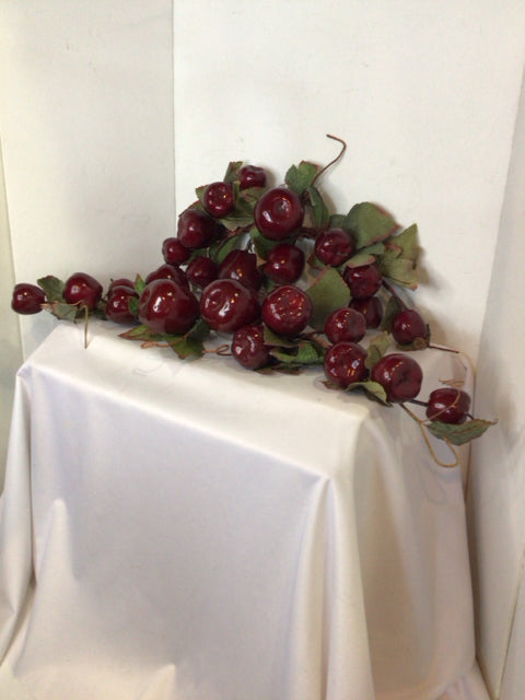 Set of 2 Red/Green Apple Decoration