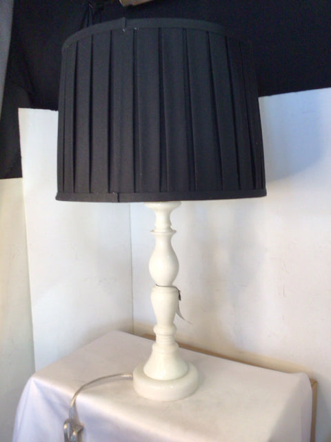 White/Black Marble Lamp
