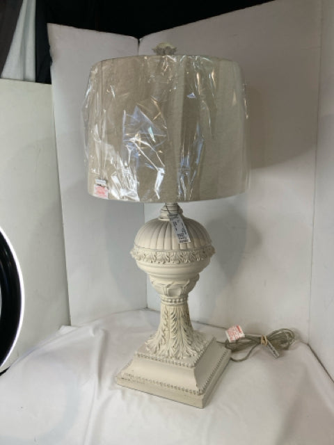 White Wood Lamp