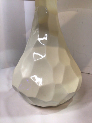 Western White Ceramic Lamp