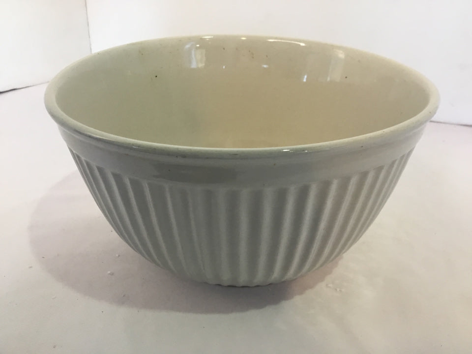 Williams-Sonoma White Stoneware Bowl