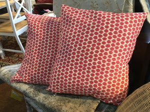 Pair Pink/white Down Pillow Set