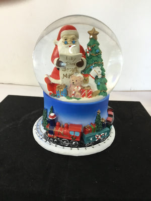 Snow Globe Multi-Color Resin Santa & Tree Musical Holiday Item