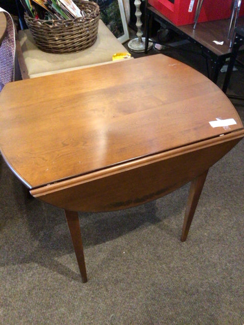 Drop Leaf Stencil As Is Brown Table