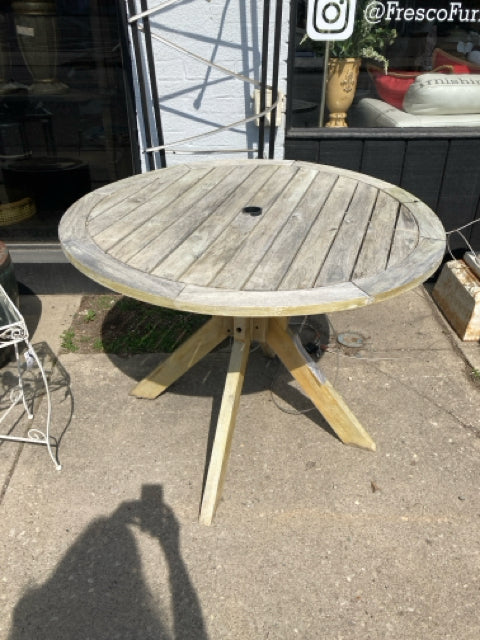 Outdoor/Outside Teak Brown Table