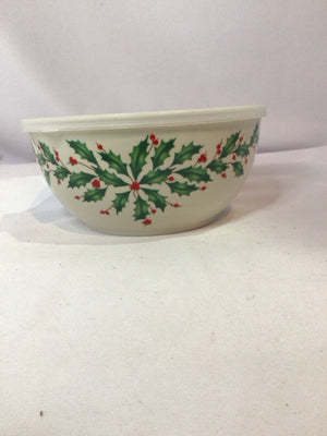 Lenox Bowl White/Green Holly Holiday Item