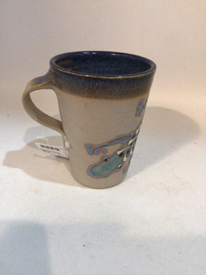 Painted Blue/Gray Pottery Iguana Mug