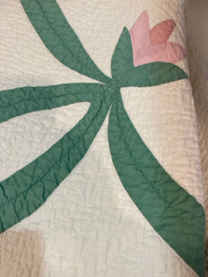 Vintage Full/Queen White/Green Cotton Flower As Is Quilt