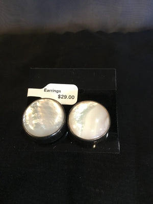 White/Silver Mother of Pearl Earrings
