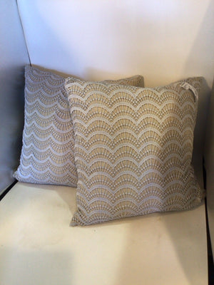 Down Beige/Grey Polyester Lace Pillow Set