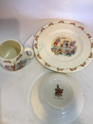 Bunnykins Vintage Cream/Multi China Plate Set