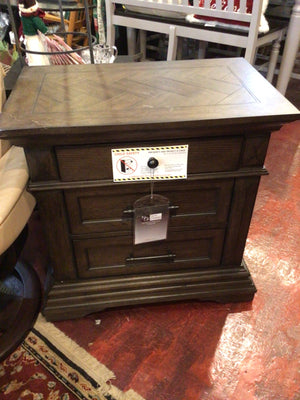 New Classic 3 Drawers Wood Brown Nightstand