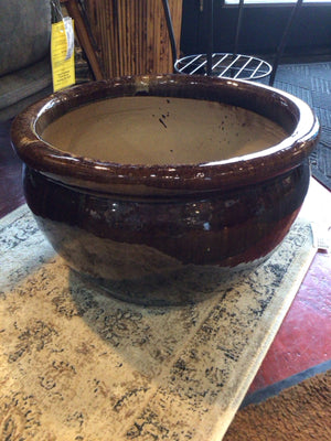 Indoor/outdoor Brown Ceramic Planter
