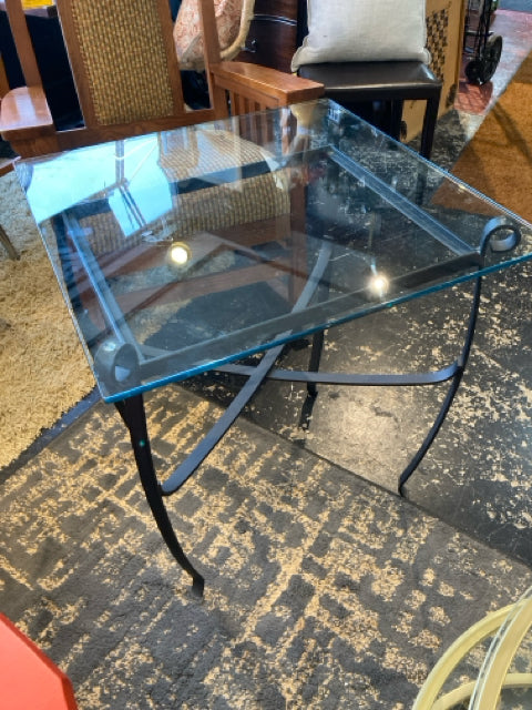 Darron's Iron/Glass Square Black Table