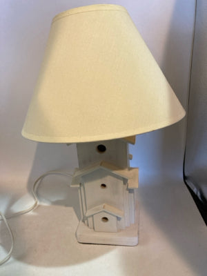White Wood Bird House Lamp