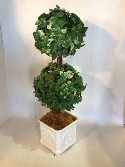 Green/White Ceramic Ivy Topiary