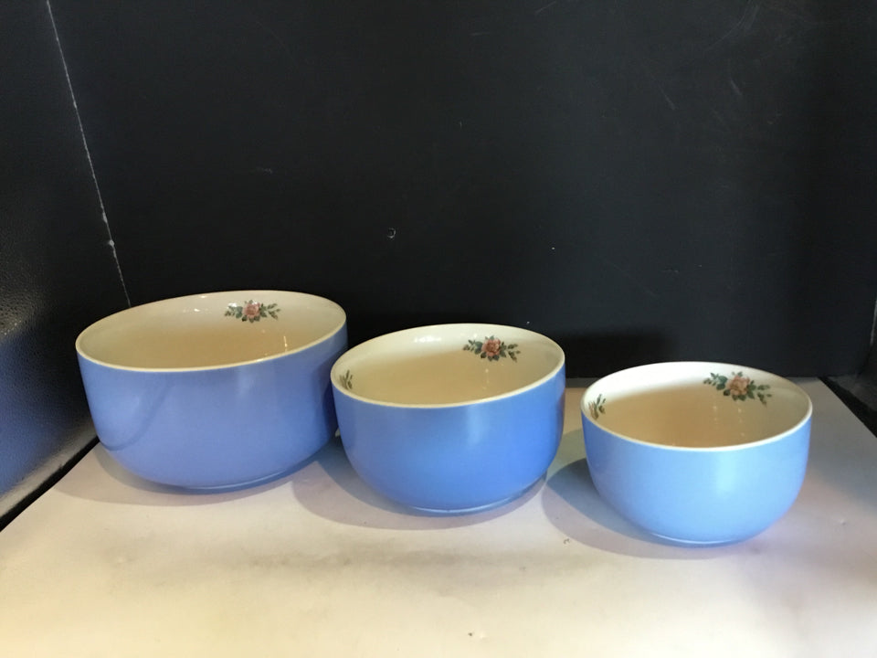 Nesting Blue Roses Bowls Cookware