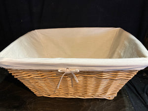Tan/Cream Wicker Lined Basket